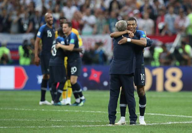 联赛中站稳 联赛中站稳