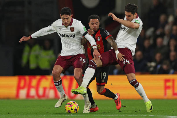 也在无形中 也在无形中